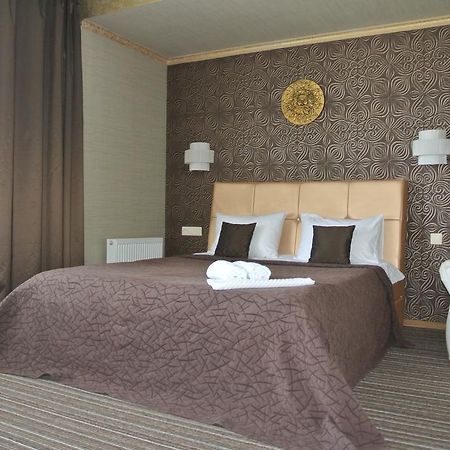 Panoramic View Apartment Poznyaky Киев Екстериор снимка
