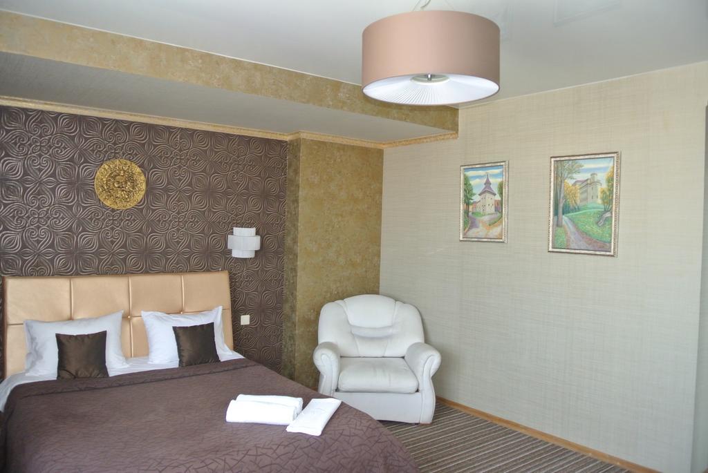 Panoramic View Apartment Poznyaky Киев Екстериор снимка