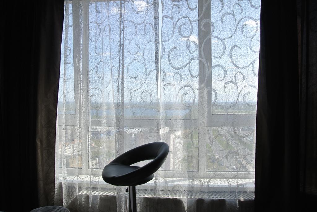 Panoramic View Apartment Poznyaky Киев Екстериор снимка